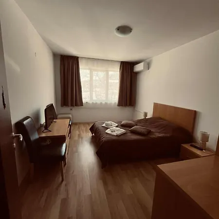 4 Seasons 2 - Apartament
